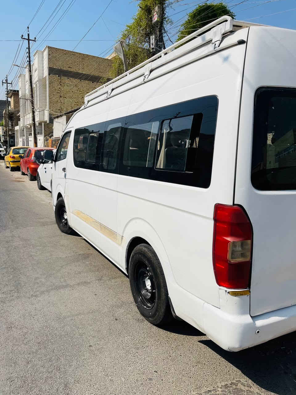 سلام عليكم سياره هايكر موديل ٢٠١٥ بسمي سياره نظيفه كير ومحرك و اكسل مكفولات تحويل مباشر مكان السياره بغداد حي الجامعه موجود واتساب و رصيد ‭٠٧٨٣ ٣٤٩ ٩٥٠٩‬
