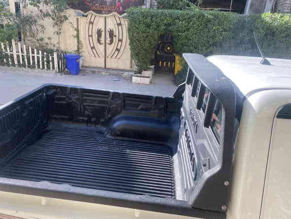 هايلوكس 2014بغداد  ماشية217 رقم*********** السعر  21الكير اوتو اكويتي
