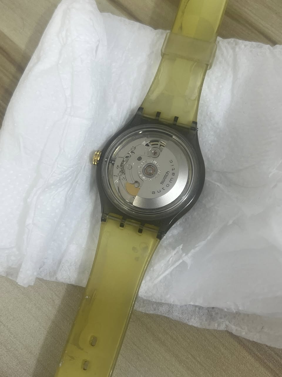 سواتچ سويسري اصلي
مخزنة غير مستخدمة بلعلبة الاصلية 
ضهر كشف مينة نصف كشف 
ساعة اوتوماتيك سير اصلي بوك اصلي 
السعر 100 دولار قفل


**إذا كنت صاحب هذا الإعلان وتريد حذفه لأي سبب، رجاءا أرسل رسالة إلى الدعم الفني**