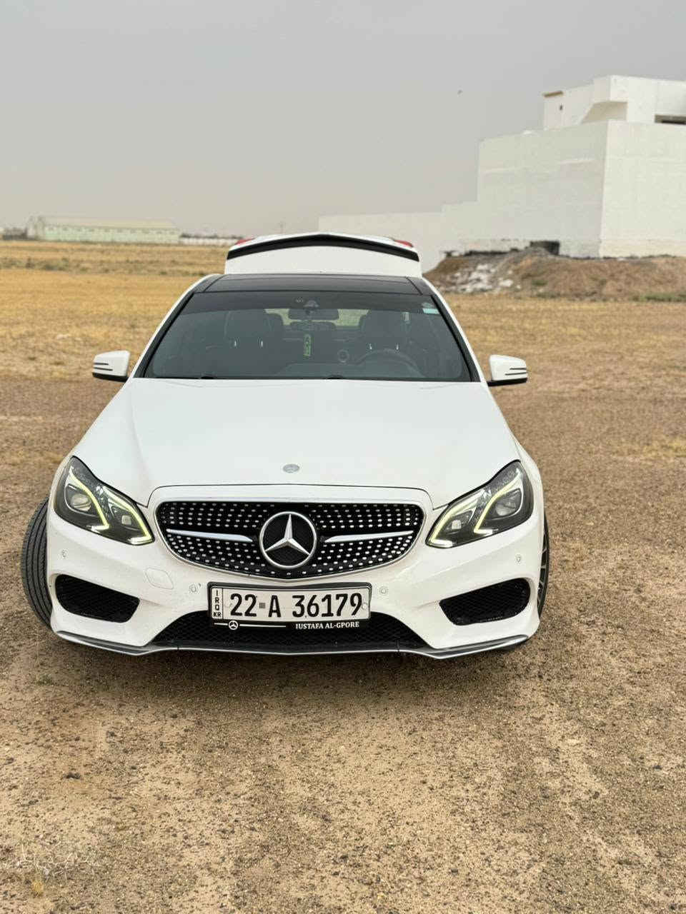 السلام عليكم للبيع مارسدس خليجي موديل 2014 
حجمE350 سياره جاهزه من كلشي 
بيه فقط بنيد صبغ 
التفاصيل 
بنورامه
شاشه
كروز سرعه 
شفتات استيرن
٣انضمه قياده
كشنات جلد 
شاشه اعطال 
كير تعليك
مواصفات معروفه
السياره جديده بمعنى الكلمه
تخم تاير جديد 
حداديات جديده
تبريد ثلچ
هزه جديده تحويل ثاني يوم
سنويه جديده
السعر خاص
مكان 📍بغداد العامريه شارع المضيف
رقم ***********
