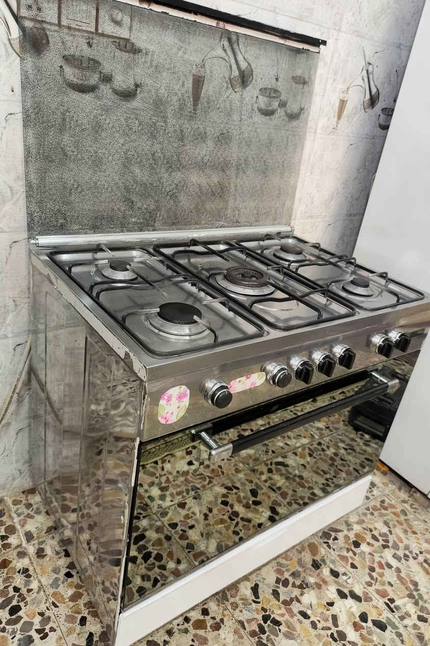 للبيع طباخ فريش مصري نضيف وكله شغال مثل ما واضح بصور س 190 بي مجال بسيط عنوان نجف حي العسكري شارع السبيس


**إذا كنت صاحب هذا الإعلان وتريد حذفه لأي سبب، رجاءا أرسل رسالة إلى الدعم الفني**