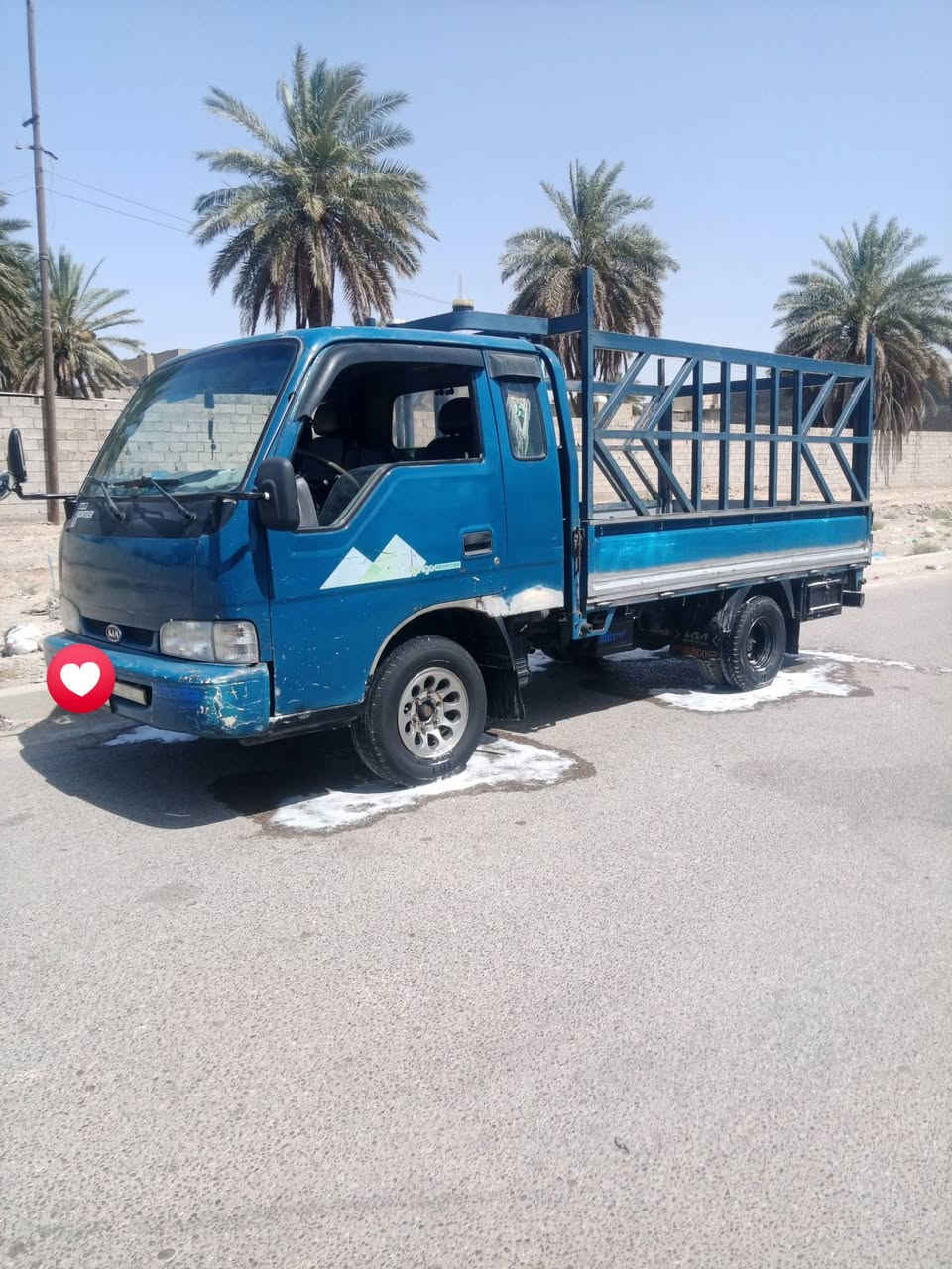 سلام عليكم كيا فونتيره للبيع موديل 2000 قماره وربع ثابت 7 چنكال مكينه 3000 كهربائيات كله شغاله سياره جاهزه مكاني بغداد للستفسار***********:السياره رقمه بغداد مشروع وطني
