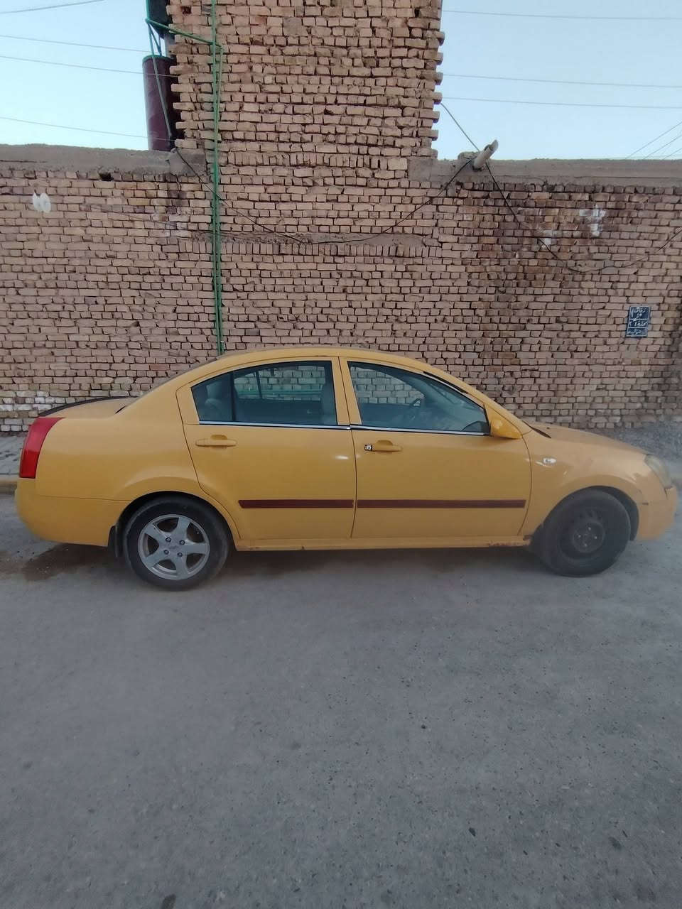 سلام عليكم شيري A5 محورة كامري ابو الجف مكينه جديده مصفره هيئة وغرامات سياره جهازه نقصه فقط غاز للتبريد كهربائيات كلها شغاله وسياره خير من الله السعر 30 وبيه مجال عنواني بغداد الحسينيه راشدية التواصل ع واتساب ***********
