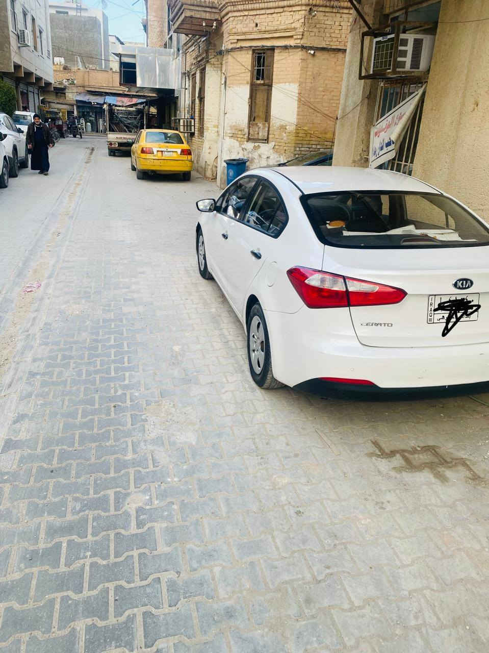 *********** خلجيه بيها 4 قطع صبغةبلا معجون ماشيه 148 اللف مكانها اعظميه شاشه لد برجكتر حساسات لد تبريد خير من الله كير محرك ضمان سعرها 107 بي مجال بسيط فقط جاد يتصل
