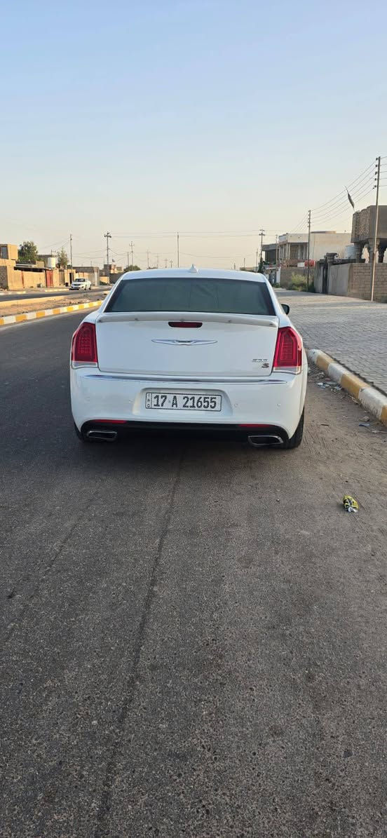 للبيع 
كرايسلر اوباما 2015 فول 
مواصفات. السونار مرفق مع الصور 
السعر 230 ورقه 
اي استفسار على الارقام التاليه 👇 
***********
***********
حياكم الله جميعا
