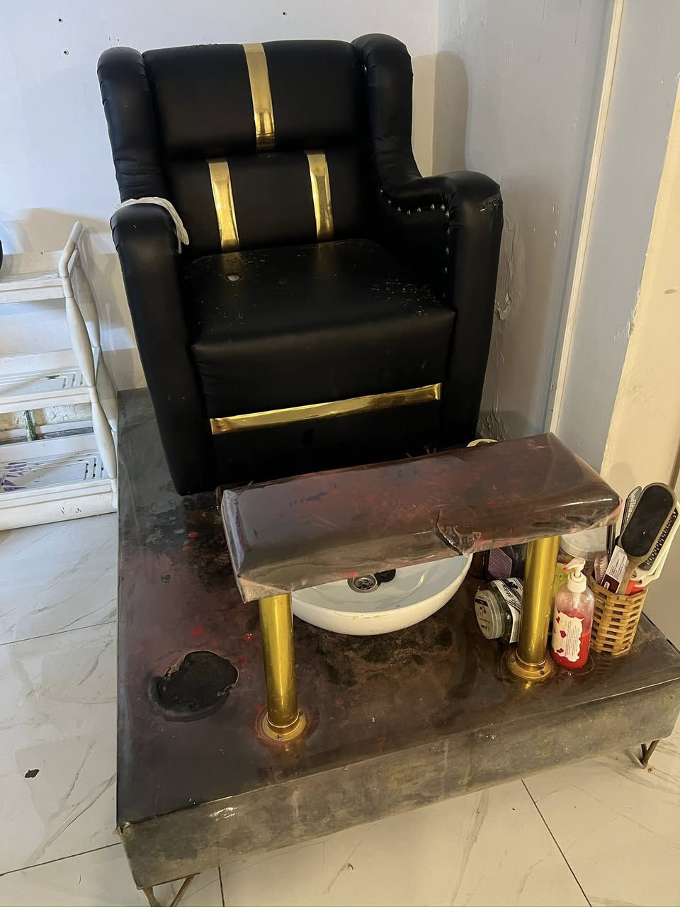 غراض للبيع مري 3رفوف3عرباين3 جهاز بخار جهاز قدم كراسي3 مغسله مال شعر مكانه بلديات شارع آمن العآم مقابل مثلجات القطب


**إذا كنت صاحب هذا الإعلان وتريد حذفه لأي سبب، رجاءا أرسل رسالة إلى الدعم الفني**