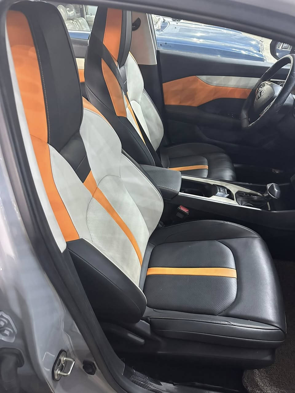 السلام عليكم 
دونك فونك 2025  رقم بغداد بإسمي مكفولة كفاله عامة من الصبغ والضربة ماشية 10 الآف وضع الزيرو تحت الضمان لمدة 6 سنوات 
بصمة تشغيل بصمة باب هندبريك بصمة شاشة لمس حديثه جنطة كهرباء كامرا خلفية وحساسات خلفية مكان السيارة النجف السعر 120$ وبية مجال بسيط حك الجية 
***********
***********
