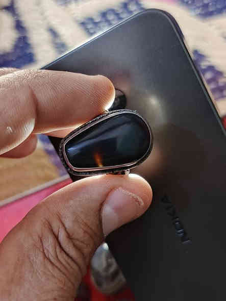 عقيق قياس 18-19 سعر 45 الف مكاني مدينة الصدر  ***********
