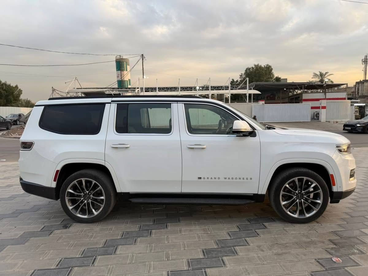 جيب واكنير 2022 فول مواصفات 1/1
ياالله 

السلام عليكم جيب واكنير 2022 سيريس 3وارد امريكي

Jeep Wagoneer Series Iii 2022 White 5.7L 8

         حجم المكينه : 5700 V8

المسافة المقطوعة : 38 الف ميل 

الضرر : سرقه بيبان جاملغات بنيد صندوك  ومبدل بيبان جاملغات صندوك بنيد نفس الون 

          حالة الايرباك : سليم مطاك ولا ايرباك   

#مواصفاتها

1.ثلاث شاشات

2.بصمه

3. تشغيل عن بعد

4.دوسات جانبيه

5.كشنات جلد

6.كشن السايق ميمري

7.كشنات كهرباء

8.صندوك كهرباء

9.حساسات خلفيه

10.3 قطع تبريد 

11.اشاير بالمري

12.رادار امامي

13.رادارات 360

14.ثلاث وضعيات قياده

15. بنوراما فتحتين

16. كير ماوس

17. نظام منحدرات

18. هيترات بالكشنات حار بارد

19.ويل كب كروم

20.لايتات لد

21.بكلايت لد

22.كشافات

23.بصمة ابواب

24.سبعه راكب

فول مواصفات 1/1 جاهزه مرقم بغداد تحويل ثاني يوم للاستفسار ***********
