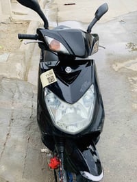 سلامً عليكم دراجه سكنس البيع فحل تراجه نضيفه كدامكم كابريتر سعر 650 وب...