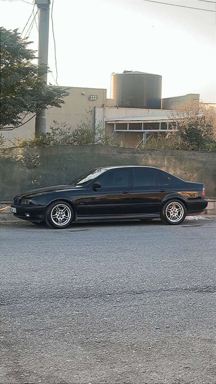 سه قه ر ٢٠٠٠
سبوخ عام 
به بي ليدران
٣گير
مه نه فيس
*********** Singapore
