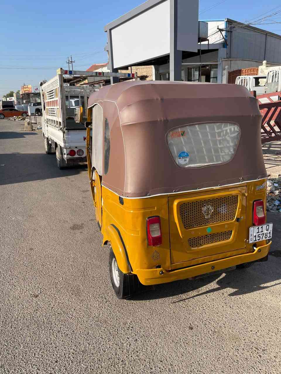 سلام عليكم تكتك لبيع موديل 21 تكتك كبل شارع نضافه كدامك المكان المعامل الحسينيه ***********
