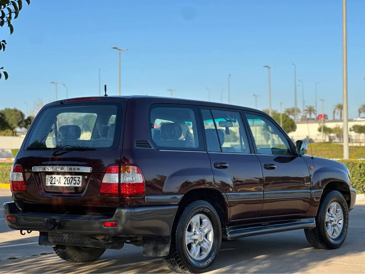 Toyota landcruiser gxr 2000
فول مواصفات بەس سلاید نیە
گێر مەکینە بەشەرت 
دەبل اکسل بەشەرت
رقم سنوی نوێ تا ٢٠٣١
بەناوی خۆمە
***********
*********** أربيل, العراق
