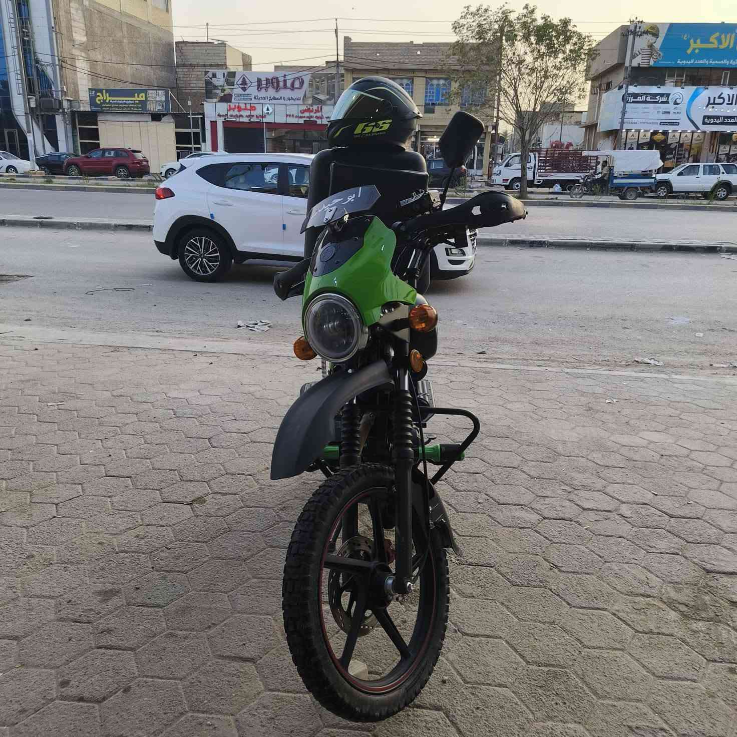 سلام عليكم دايون موديل 2025 رقم اربيل للبيع دارجه كامله مابيها نقص السعر 2400 مكانها نجف الشراي يتصل ***********
