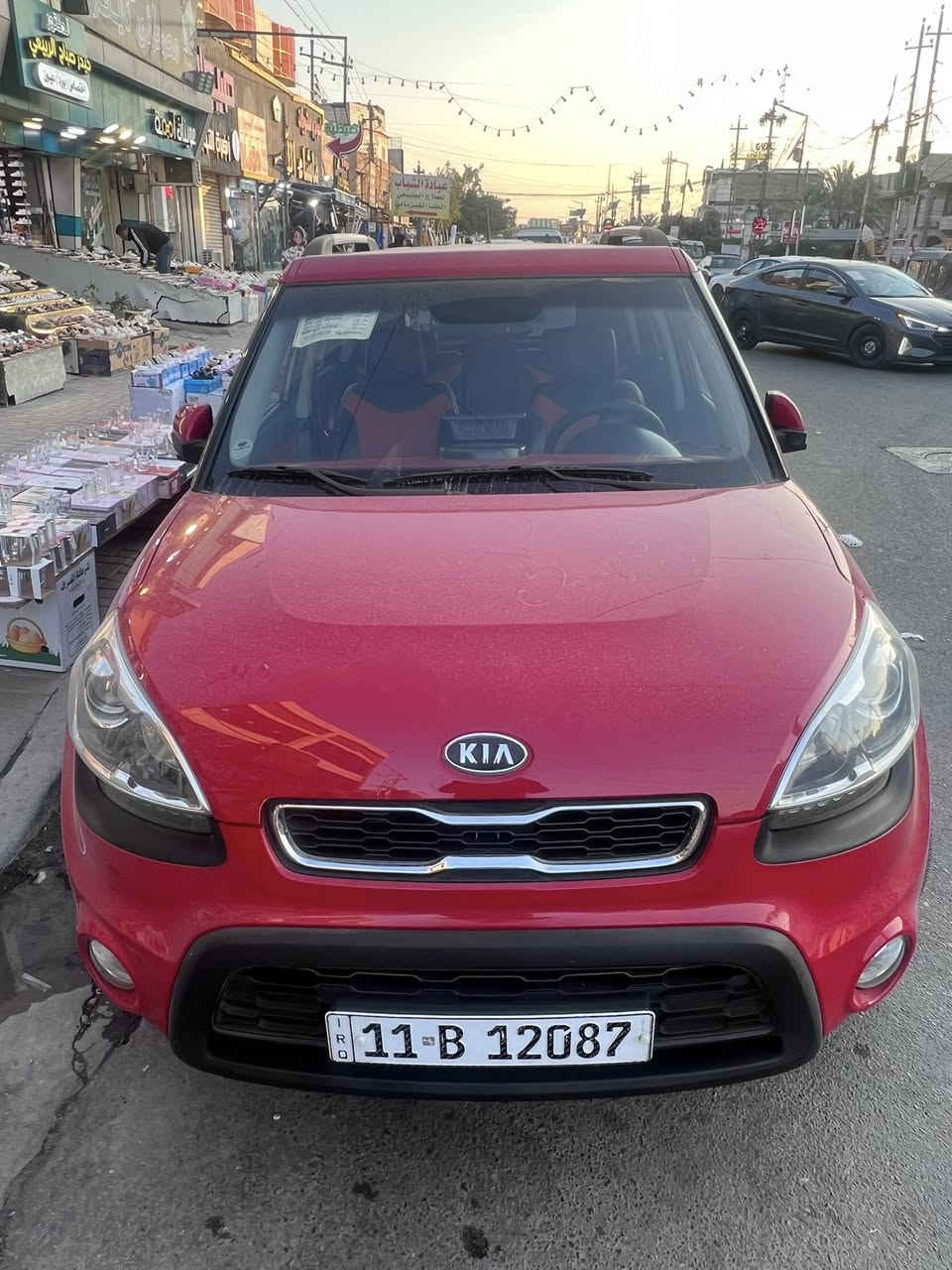 السلام عليكم كيا صول موديل ٢٠١٢ خليجية موصفات فول لد خلفي امامي فتحة سقف مري كهرباء
تحكم جهتين داخل لونين بلادي ماشية ٨١ كيلو متر مكينة ١٦٠٠ السيارة بيها جزء من الباب والجاملغ الخلفي صبغ السيارة باسمي تحويل ثاني يوم سعرها ٩٨ وبيها مجال بسيط مكانها بغداد  ***********
