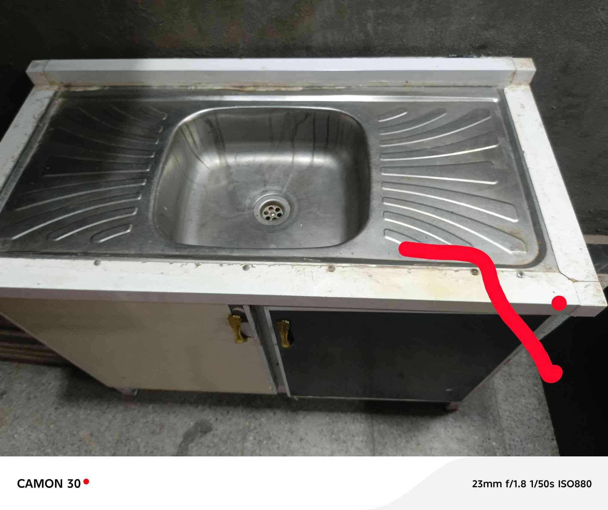 السلام عليكم ورحمه الله وبركاته اغراض للبيع كلمن وسعره نضيفات كلش وعلى الفحص مكاني بالبلديات ***********
