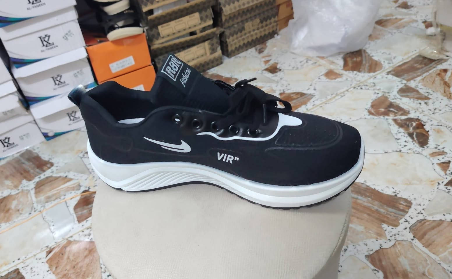 عرض خاص .. حذاء خفيف / نوعية ممتازة
( 11 الف ) فقط .. توصيل داخل الموصل ( 2000)


**إذا كنت صاحب هذا الإعلان وتريد حذفه لأي سبب، رجاءا أرسل رسالة إلى الدعم الفني**