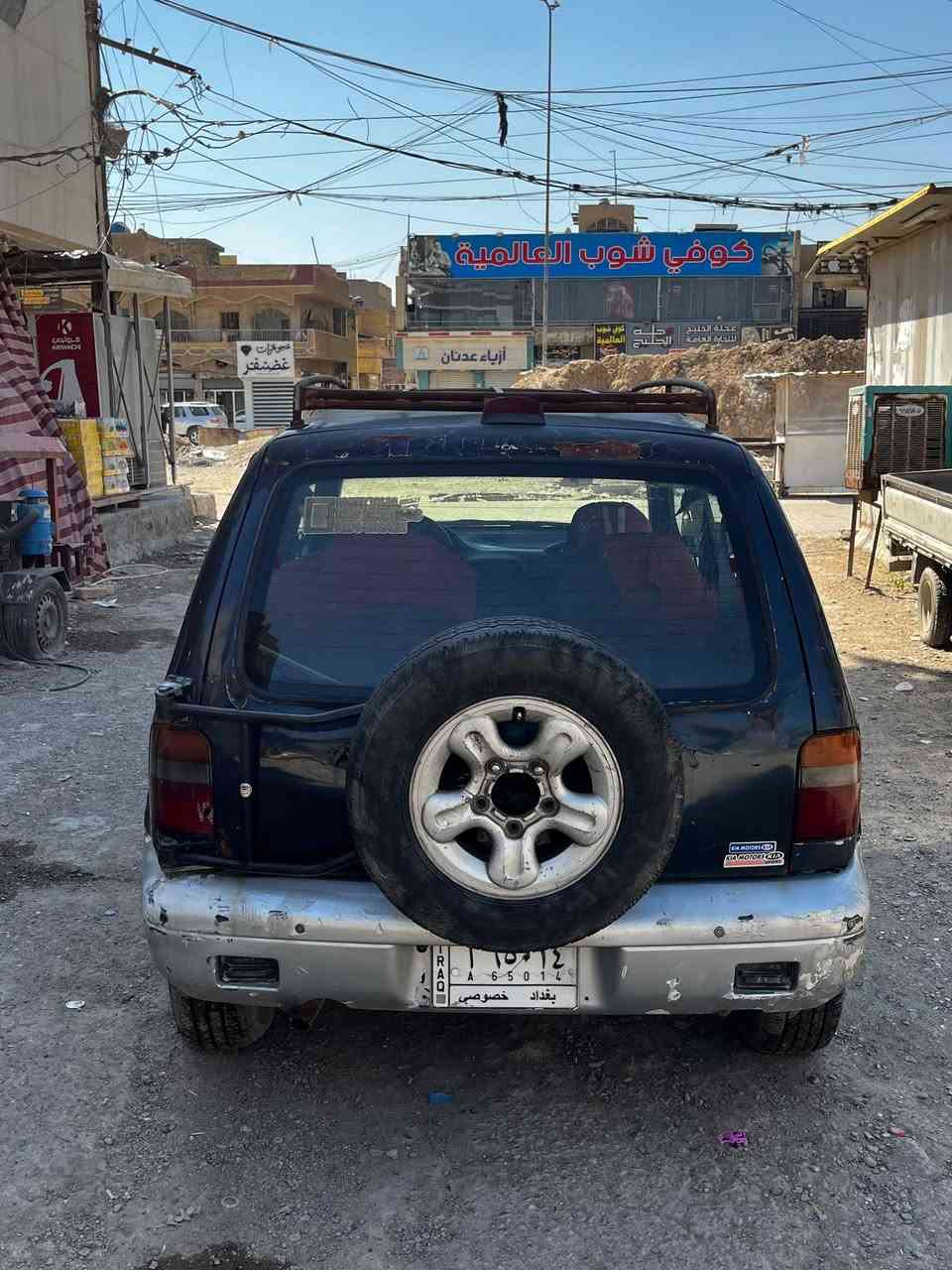 السلام عليكم كيا سبورتج موديل 94…..
مكينة محوره ياباني كير اوتوماتيك 
سنوية ساقطة صارلها سنة بأسمي 
تايرات امامية ثنين جديدات +سبير 
عارضها بـ5 ملايين و 500 الف 
مكاني بغداد مدينة الصدر قطاع 3
رقمي : ***********
