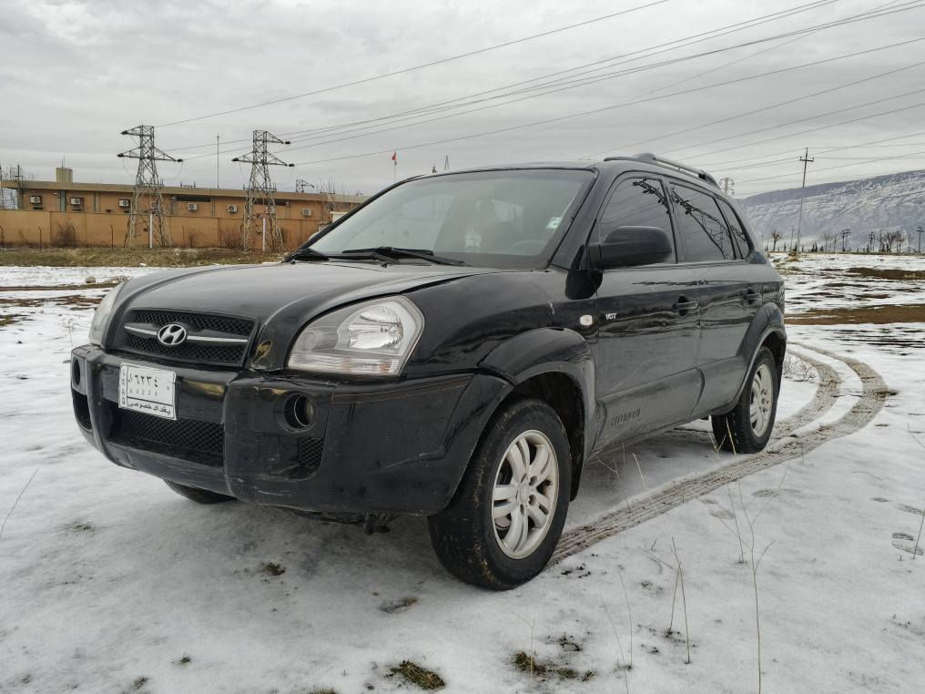 هۆندا 2006 
مەکین گازی سۆپر جواربستۆن
جوارجام کاربایی  هه مووکاربای ئیشکات
ئاوئین کاربایی تەبرید ساردوو گەرم
کوشن جلتوو  سیارک پئدەعموو خایسیە دەعموو زەربی نیە سیارکە دووبیە براوەیە  سیارکە پاکو خاوئین گئیرمەکین هه مووگیانی بەشەرت نرخی 43
ناونیشان پیرمەگروون
ژمارە *********** السليمانية, العراق
