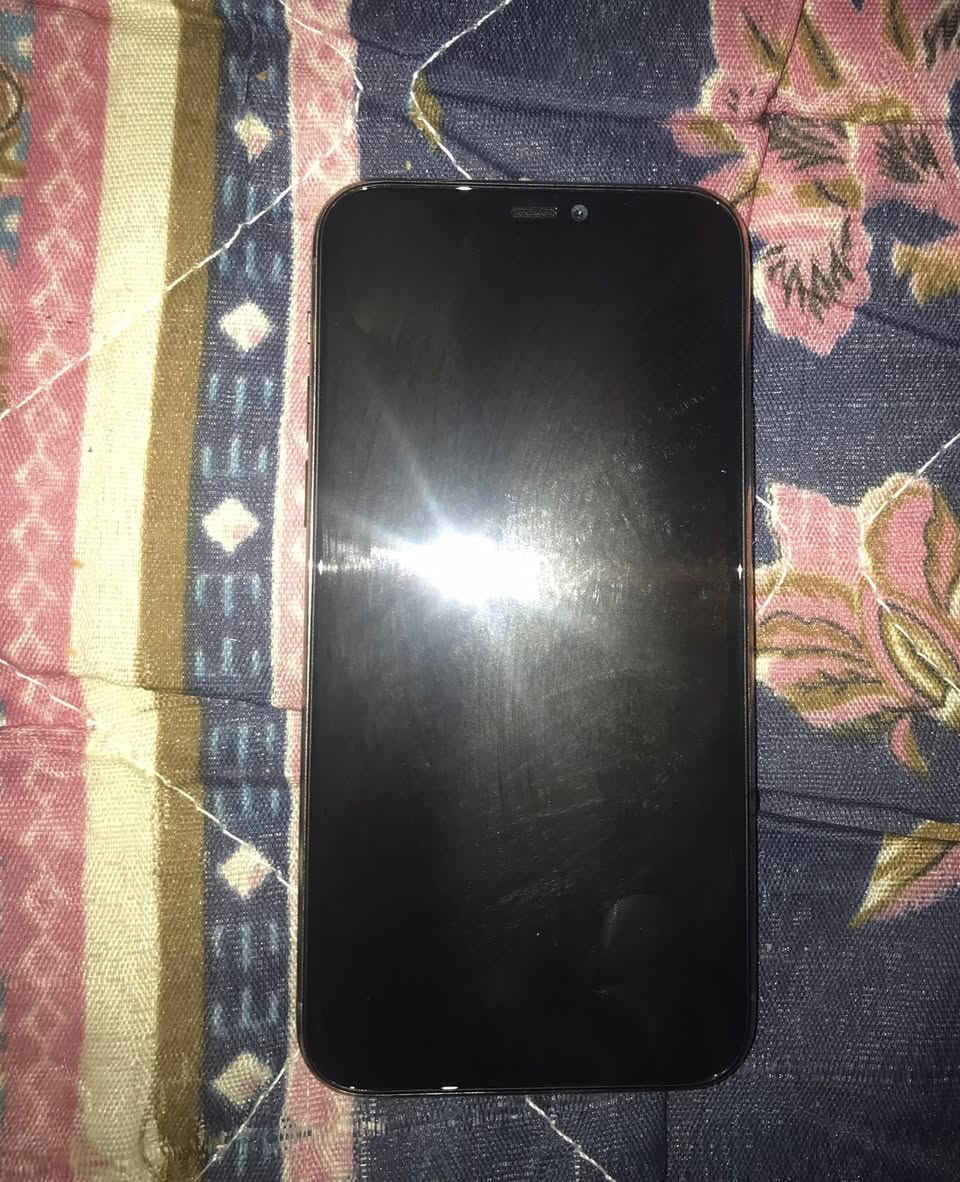 جهاز 11 برو
نظيف حيل مال بيت
مبدل شاشه اصلي وفيس ايدي مايشتغل 
بطارية 🔋 73 بلدي
ذكرة 64 
200بي مجال شوي


**إذا كنت صاحب هذا الإعلان وتريد حذفه لأي سبب، رجاءا أرسل رسالة إلى الدعم الفني**