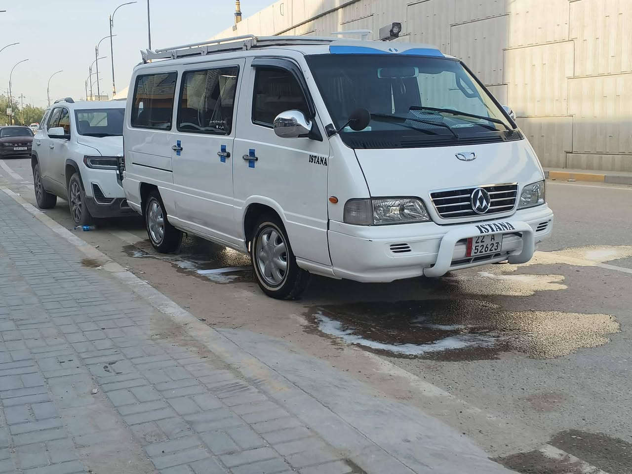 سلام عليكم ستانا للبيع موديل 2000سنويه لل31
معمره تعمير جديد حداديه بلجيس تخم تاير تبريد ويه السويج 
للستفسار ***********
