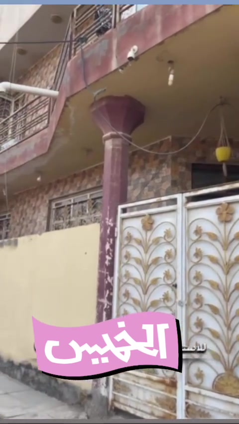 سلام عليكم شقه طابق ارضي  للايجار    عنوان ام الخيل الثالثه     على الحولي خلف الملعب الخماسي      ايجار  ٣٢٥


**إذا كنت صاحب هذا الإعلان وتريد حذفه لأي سبب، رجاءا أرسل رسالة إلى الدعم الفني**