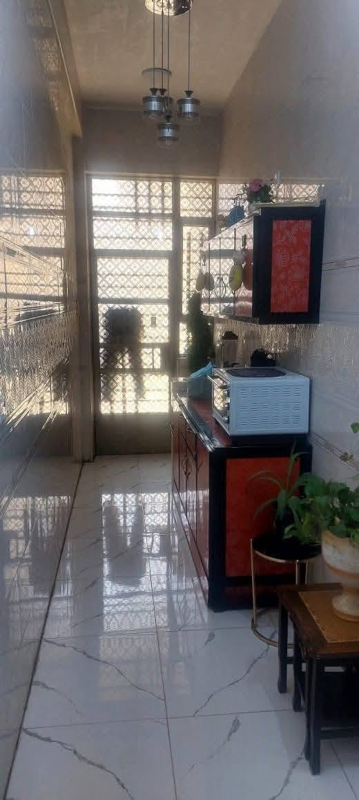 دار للبيع ١٠٠ متر زعفرانيه
زراعي كاع حجي جعفر 
سند ٢٥ 
زعفرانيه ٤ شوارع 
خلف ازياء عبود
بناء ٢٠٢٤ فرع كامل لخدمات 
بناء رفت صب كونكريت كل لبيت 
كهرباء تئسيس بوري رتفاع لبيت ٣٣
يتكون ستقبال صاله مطبخ منور وكراج وبلكونه كبيره و٣ غرف نوم
***********
