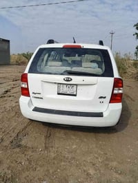 كيا كرنفال • ٢٠٠٩ • مكينة وكير جديد