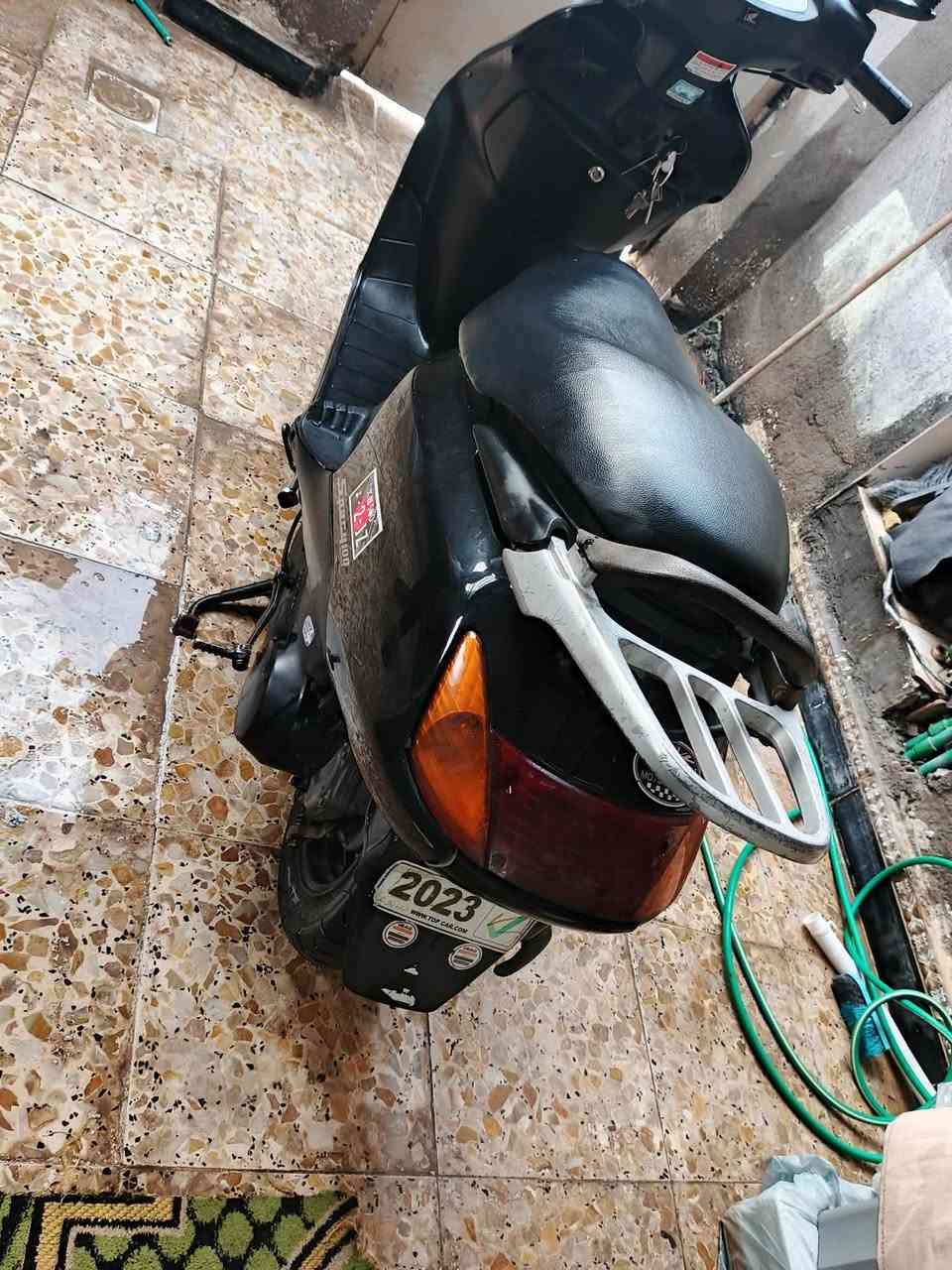 سلام عليكم دراجة سبيسي مكفوله كفاله عامه لا تنقيص لا تبخير مكينه مكفوله الدراجه مكفوله وحلوه نصبه مكاني بغداد الزعفرانيه الرقم *********** الدراجه مكفوله مكينه مكفوله كفاله عامه السعر ٤٥٠ وبيها مجال
