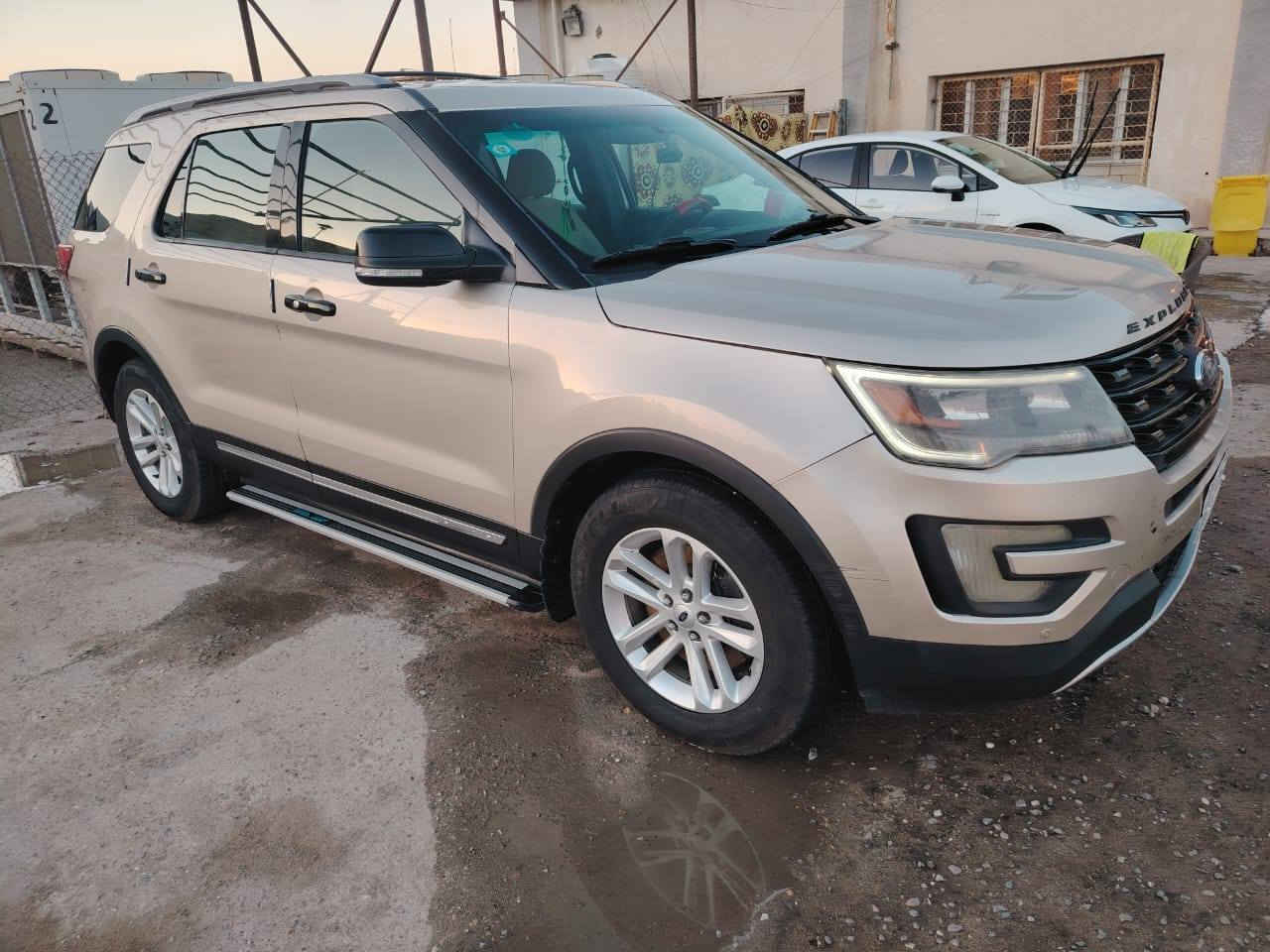 السلام عليكم لبيع فورد اكسبلور ٢٠١٧ بصره بسمي رقم نكليزي دولي فول ما عده التنته سياره نظيفه كلش ما تخسر شي كلها بلاد 
الاتصال ***********
مكاني البصره تنومه السعر ١٧٠ وبيها مجال

