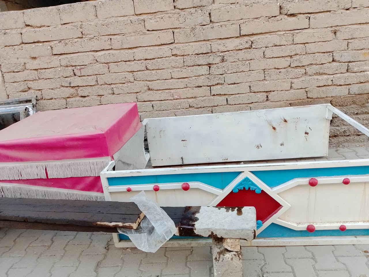 السلام عليكم
متاح محجر للبيع 
السعر 100
المكان بعقوبه التحرير 
***********
