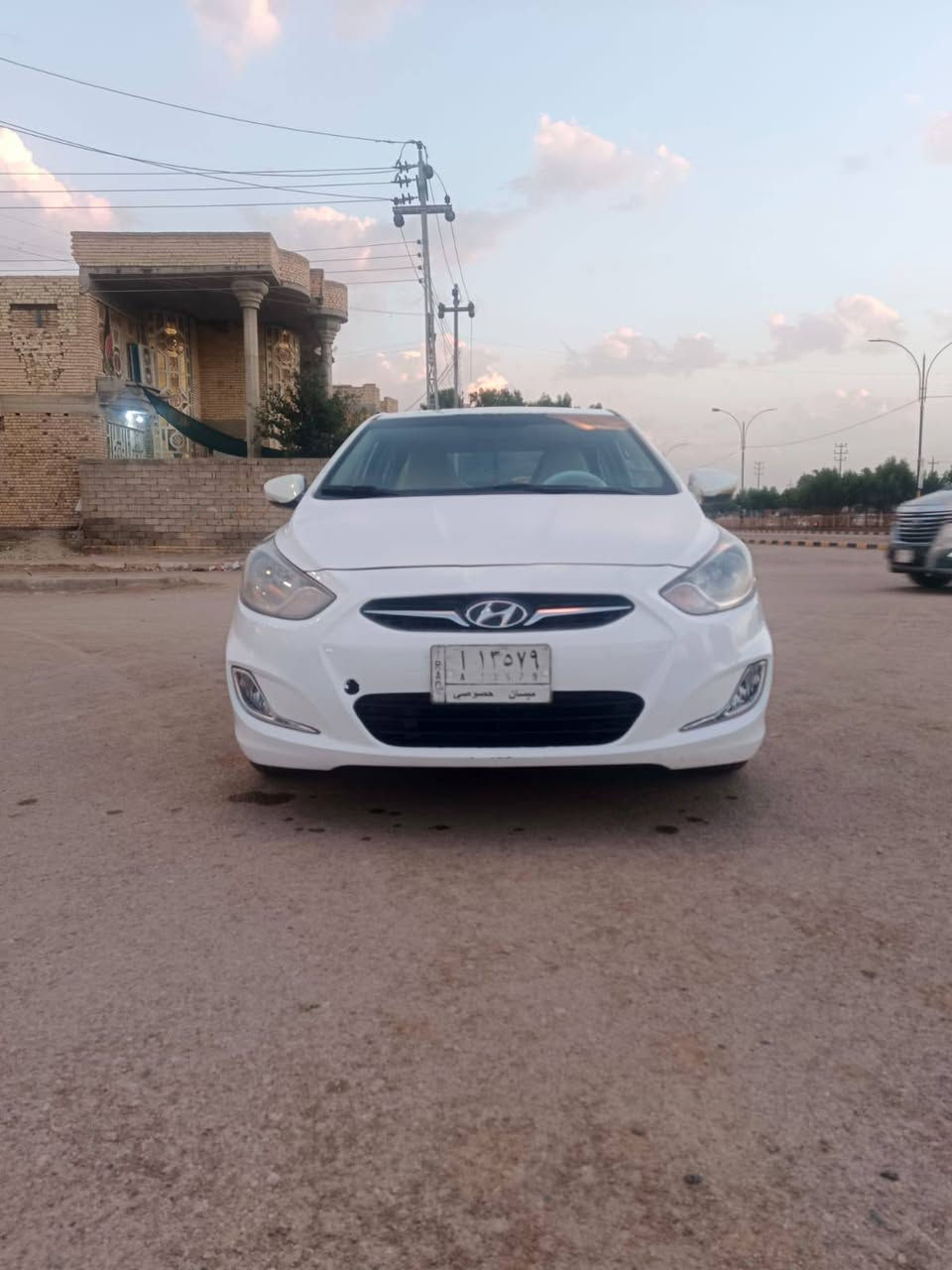 سلام عليكم للبيع أكسنت خليجي محرك 1600 سياره مكفوله وحلوه بيه زلوغ بسيطه لابيه لاضربه ولاتبديل ولاصبغ فول مواصفات السياره السعر 100 وبيه مجال قليل انه مكلف بل نشر رقم راعيه ‏‪***********‬‏
