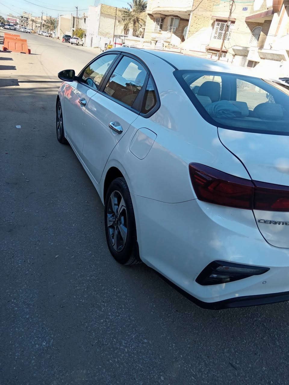 السلام عليكم سيراتو ٢٠٢٠ خليجي رقم اربيل
موصفات معروفه مكينه 1600 اشاير بال مري
تحكم بال ستيرن دواخل لونين ماشيه ٢٣٠
سونار السياره مرافق المنشور
مكان السيارة نجف
السعر ١٣٣ وبيه مجال
التصال على الرقم ***********
