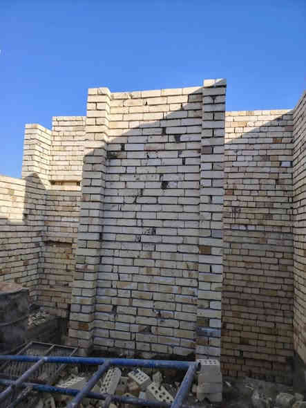 سلام عليكم
خلفه بناء طابوق وبلوك لباخ سمنت. مڪاني بابل. 
متفرغ حاليا اتصل ع رقم. 
***********
***********
