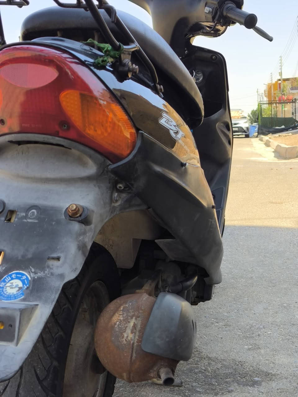 سلام عليكم دراجه للبيع كفاله عامه شغاله كلها سلف هندر بكل وقت  مكان حي الجامعه السعر 650 وبيها مجال  ؟؟ ***********
