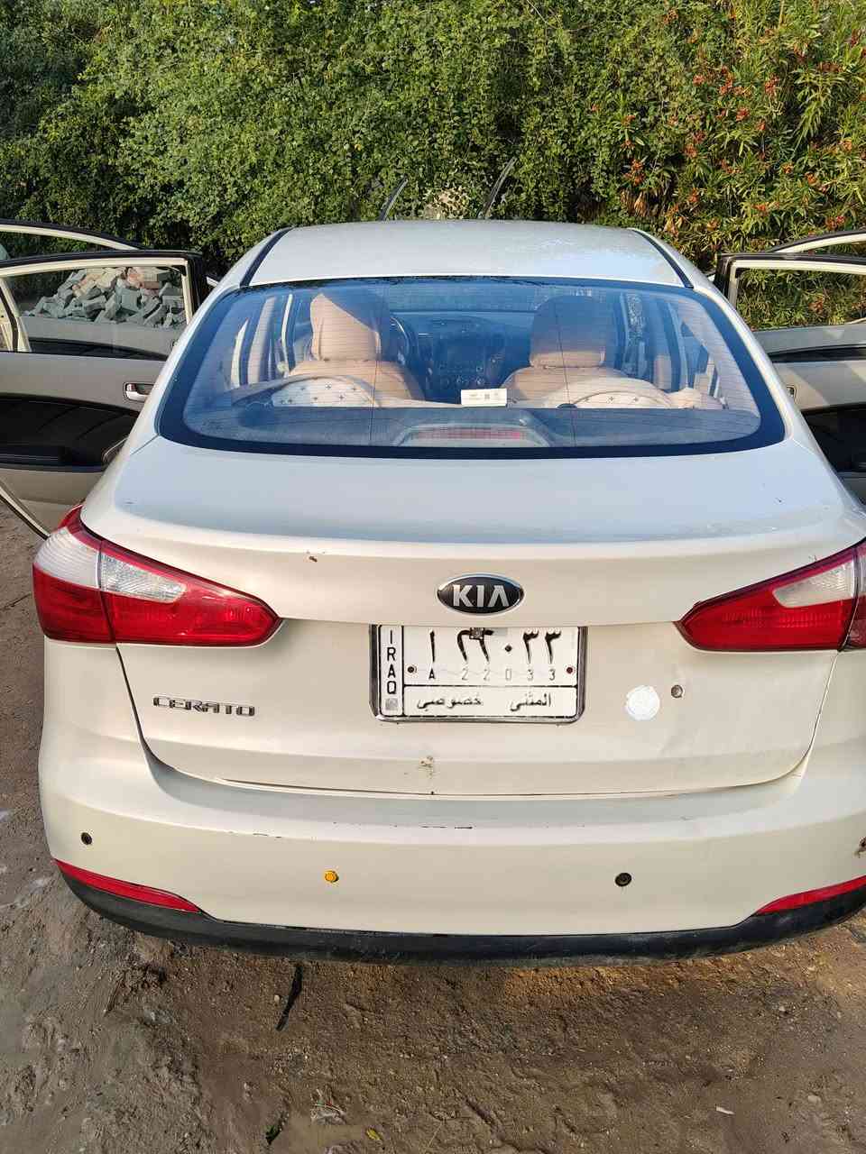 مديل 15 سنويه 28 رقم مثنى 
مكينه كير تبريد حداديه كله جاهز
السياره بيه صبغ حزام بدون فتح وتبديل شرط بيه سونار سياره المكان السماوه رميثه 
السعر 103وبيه مجال ترهم مراوس ***********
