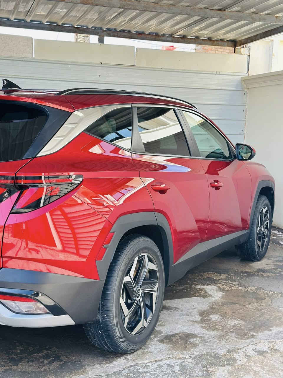 توكسان موديل2025🚗
وارد امريكي حادثها دعاميه اماميه بدون لغد او شاصي 
فول مواصفات عده فتحه
مواصفات سيارة موضحة بالفيديو
مكان السياره بابل
الاستفسار اكثر الاتصال ‭0783 881 2778‬
السعر 198
