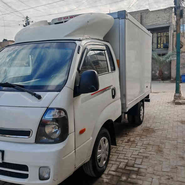 السلام عليكم
كيا براد 2010 محدثه ٢٠١٩ بل كامل 
رقم دولي الجديد سنويه ٢٠٣٠هزه جديده
مكينه مسكر بم ونوزل محور لا صرف ولا تبخير
براد ٣ جنكال
مكاني بغداد
مكلف بل نشر اليحب يتصل
***********
