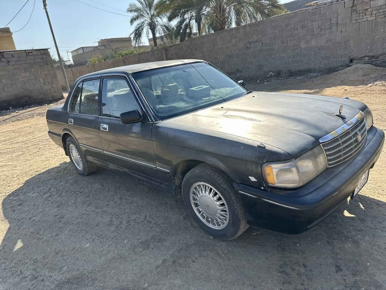 السلام عليكم تحية طيبة 

كراون أرنب ١٩٩٣ مكينة ٢٥٠٠ السيارة خير من الله گير مكينة صدر تدفئة تبريد سنوية جديدة بأسمي وهزه جديدة تحويل مباشر كفالة من أي ضربة الگشر هذا الموجود كدامك يرادله شغلات بسيطه

السعر : ٥٥$ وبيها مجال
العنوان : واسط - الصويرة
للإستفسار : ***********
