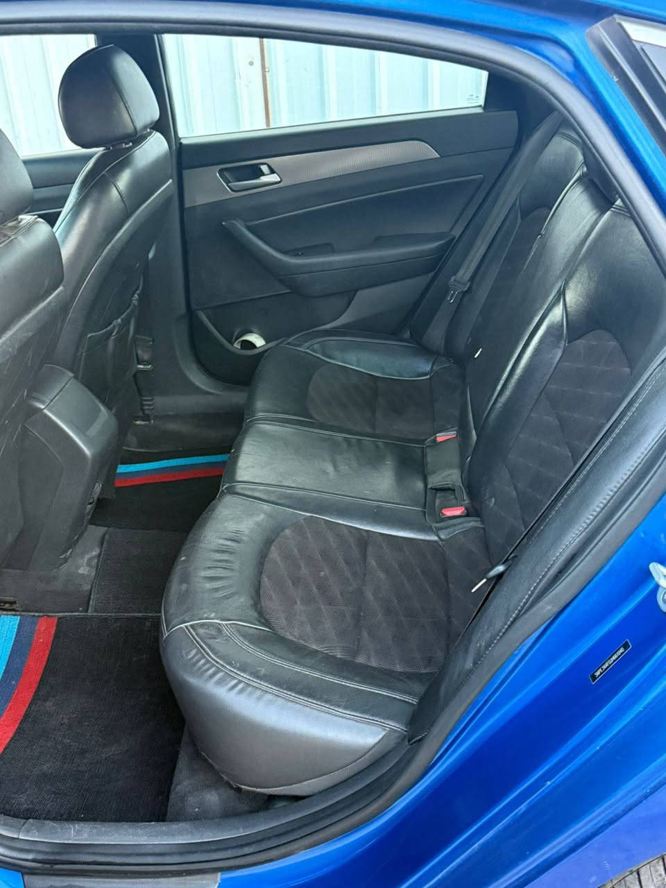 سوناتا موديل 2018
فول مواصفات 
وارد امريكي ضرر موضح بلمنشور 
بيهة قطع صبغ 
رقم بغداد بسمي 
السعر 110وبيهة مجال 
***********
