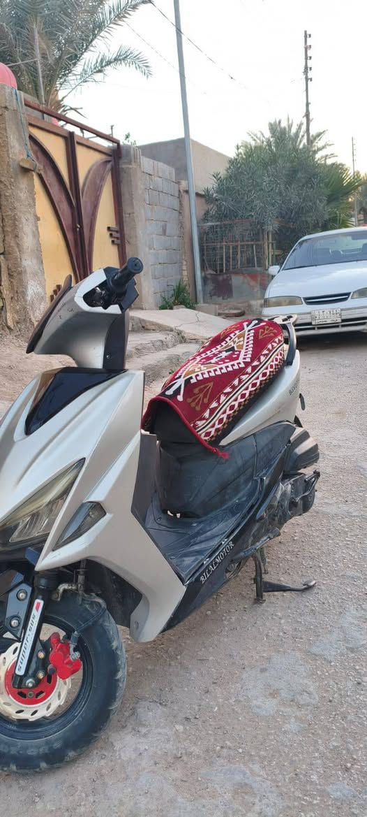 السلام عليكم 
دراجة ماكس FS للبيع مكاني كربلاء الامن الداخلي قرب مأكولات كرار دبل كهربائيات شغالة كابريتر جديد باتري جديد ***********
