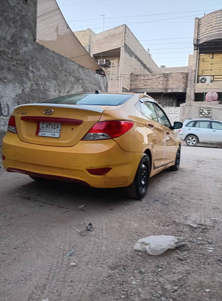 اكسنت موديل ٢٠١٣ وارد أمريكي بيهه طخه جاملغ خلفي  سياره كلهه ليبل واحد  مكينه وكير تبريد تخم تاير صدر جديد رقم بغداد مشروع وطني سنويه جديده ٢٩ سياره مصفره من كلشي مكينه ١٦٠٠ سعر  ٦٨ بيهه مجال بصيط مكان سياره بغداد  *********** بغداد, العراق
