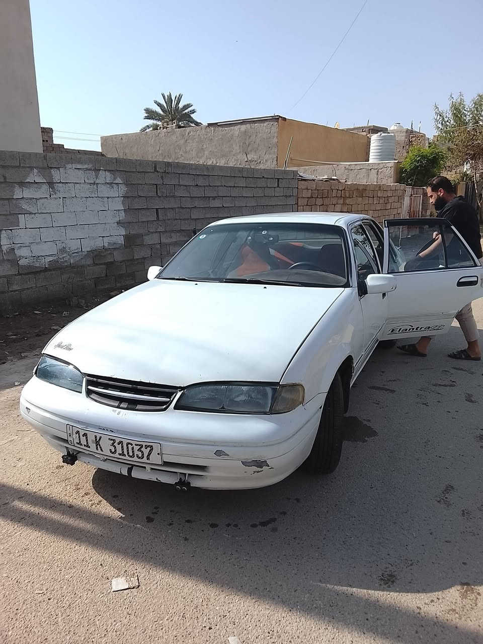 سلام عليكم برنس فراشة موديل 1997 رقم بغداد انكليزي ب اسمي سيارة تحويل مباشر كير ومحرك كفالة تبريد 🥶خير من الله كير اوتو سيارة كاعدة وحلوة بدون قطرت خياس 38$وبيها مجال 
اتصال ***********
واتساب ***********
