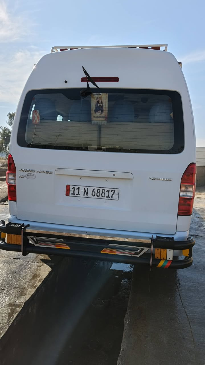 السلام عليكم جنبي ٢٠٢٣ للبيع ماشيه ٦٠ لف مكفولة كفاله عامه ماعدى رصعه فوك التاير للاستفسار ***********
