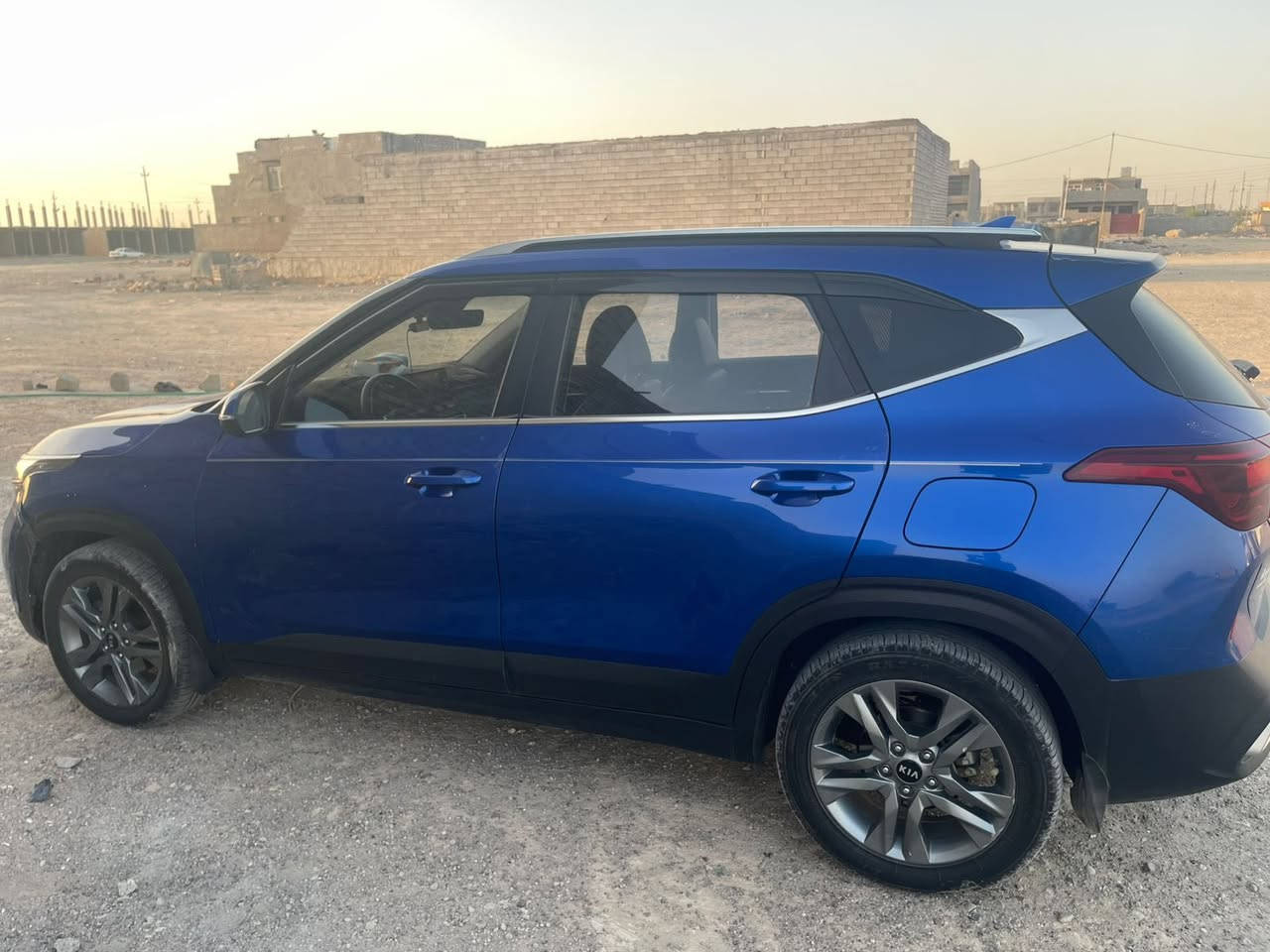 سلام عليكم
سياره للبيع مكاني سامراء 
موديل 2021 
موصفات s
***********
سعر 145 
ضرر قماره حالوب بالعراق صار  وبس
