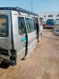 كيا بستا للبيع  موديل  1994 رقم بابل مكاني بغداد الحسينيه 07713260657