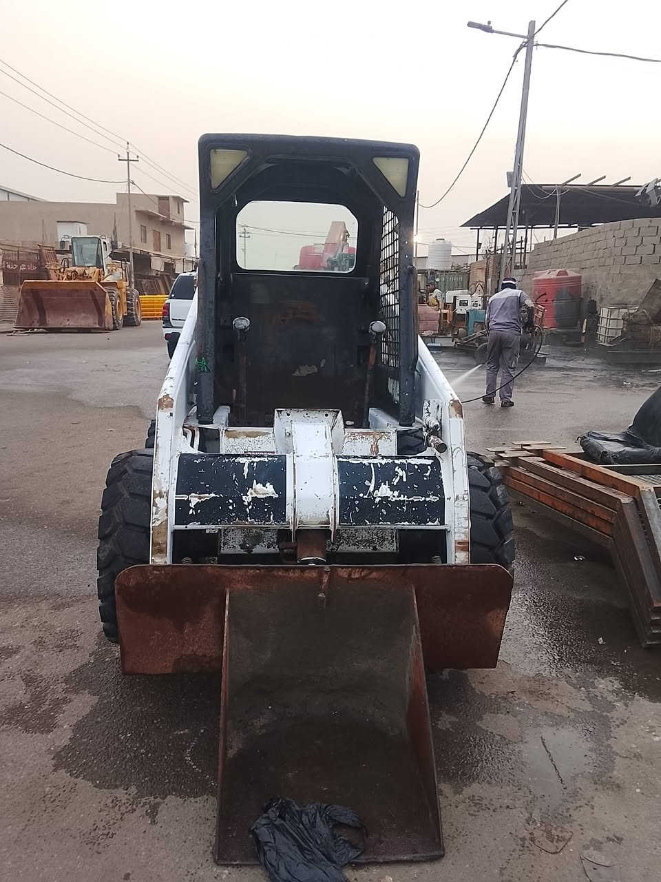 سلام عليكم شفل بوبكات لبيع2006بدون رقم مكفول كفاله عامه جاهزلشقل لسعر125وبي مجال لستفسار***********مكان البصره
