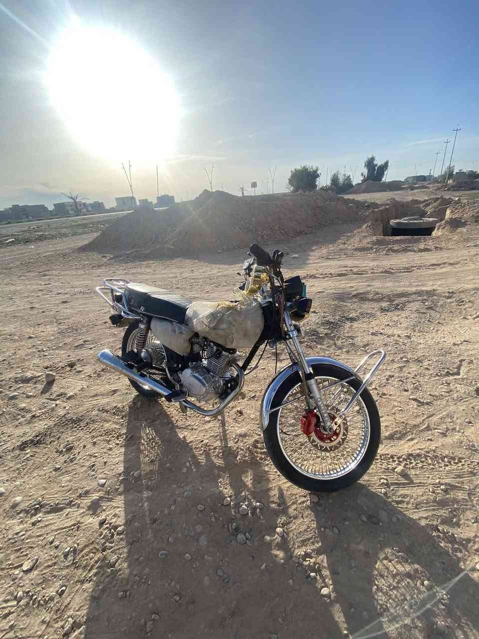 السلام عليكم تايكر 2024 للبيع السعر 450وبيها مجال للشراي مو شراي لاتعبني فدوه لطولك رقمي ***********
