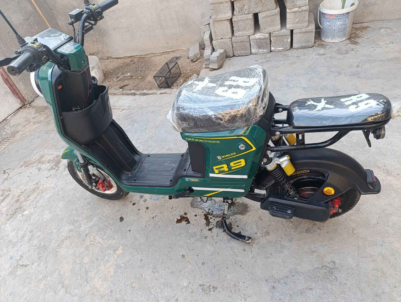 دراجه البيع r9مديل 25 حجم البطاريات 32 دبل اشاره لايت عالي وناصي وسماعات عاليه ربط بلوتوث. اي نقص بل كهربائيات ماكو مكاني بصره الزبير السعر 450وبيه مجال قليل للشراي رقم هاتف ***********
