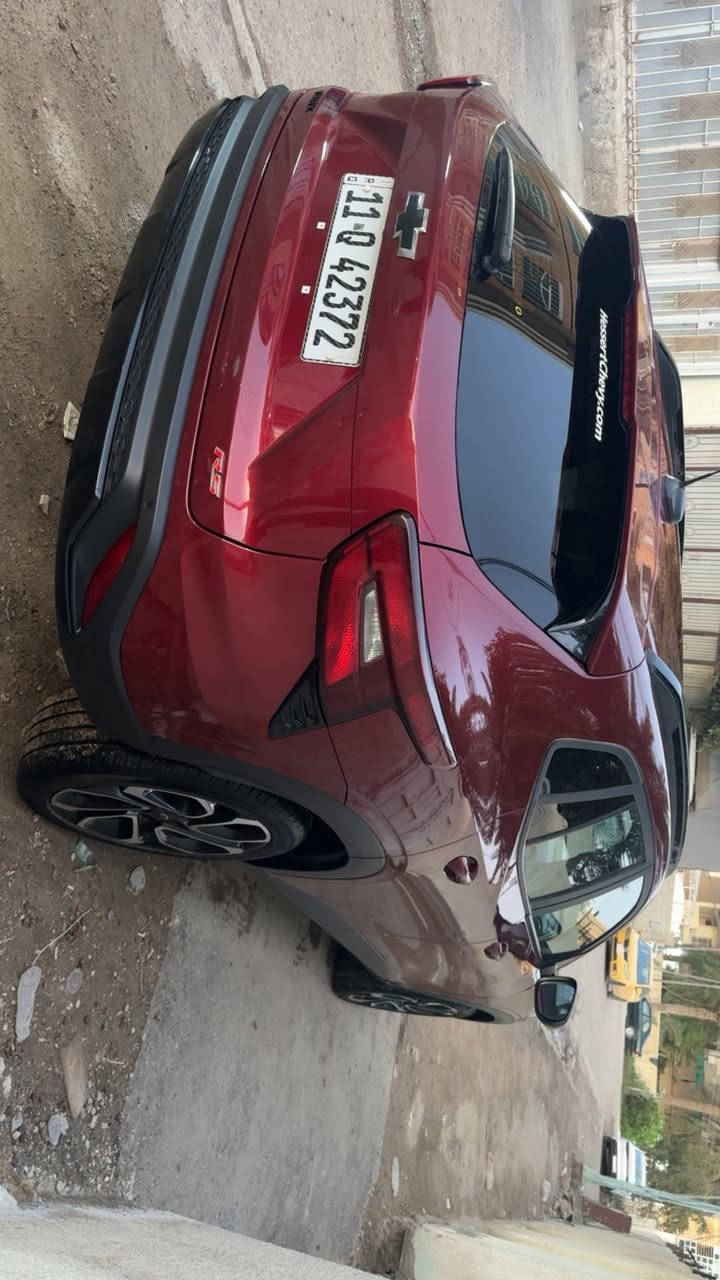 ‎✅اسم السيارة : شوفرليت تراكس 

‎اقتصادية كل لتر يمشيك ١٣ كيلو متر 

‎✅الفئة : 1RS

‎✅الموديل :  2024

✅رقم السيارة : بغداد بأسمي تحويل 

✅السعر :  165 ورقة 

✅الضرر :   حافة البنيد وجاملغ فقط صبغ بدون دواخل

✅عداد المسافة : 19 الف مايل

‎✅الايرباكات : بدون ايرباك كلة سليم 

__________________________________

‎🔻1-حجم المحرك 3 سلندر 1200 تيربو 137 حصان عزم دوران 220 

‎🔻2-ويل كب حجم 18 مع طقم تايرة بحالة ممتازة 

‎🔻3-تشغيل عن بعد      

🔻4-غرفة السيارة جلد اسود مطعم ماروني

‎🔻5-شاشة كبيرة الحجم للتحكم بكافة الايعازات 

‎🔻6-تحكم ستيرن جهتين متكامل 

🔻7-رادار امامي مانع للتصادم   

‎🔻9-كامرة خلفية 

‎🔻10-تحديد مسار  

‎🔻11-تدفئة المقاعد الامامية مع تدفئة ستيرن 

‎🔻12- رادار جانبي 

🔻13- apple car play wireless & android auto wireless 
صور الحادث موجودة يتفضل خاص الشراي 

*********** للاستفسار 
مكاني بغداد شارع فلسطين
